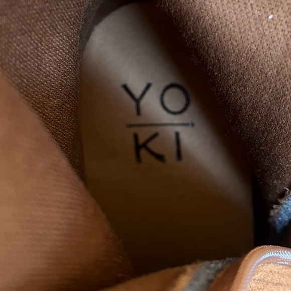 ❣️🆕Yoki British Tan Faux Suede Side Embellishment Heeled Knee Boots❣️ - Picture 9 of 11